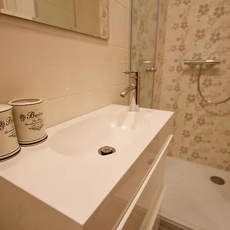 Apartma Albina
